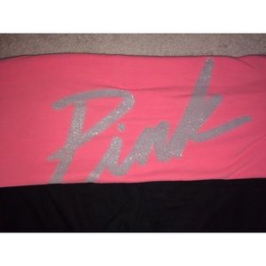 Victoria’s Secret PINK cropped Capri yoga pants